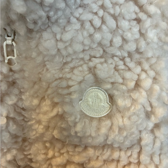 Stunning teddy Moncler down cream puffer vest! - Picture 6 of 15
